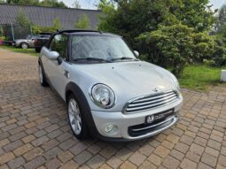 
										MINI Cooper Cabrio full									