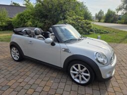 
										MINI Cooper Cabrio full									