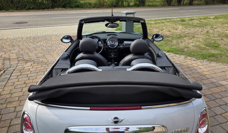 
								MINI Cooper Cabrio full									
