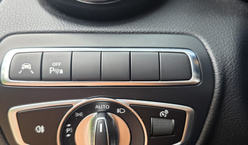 
								Mercedes-Benz GLC 350e full									