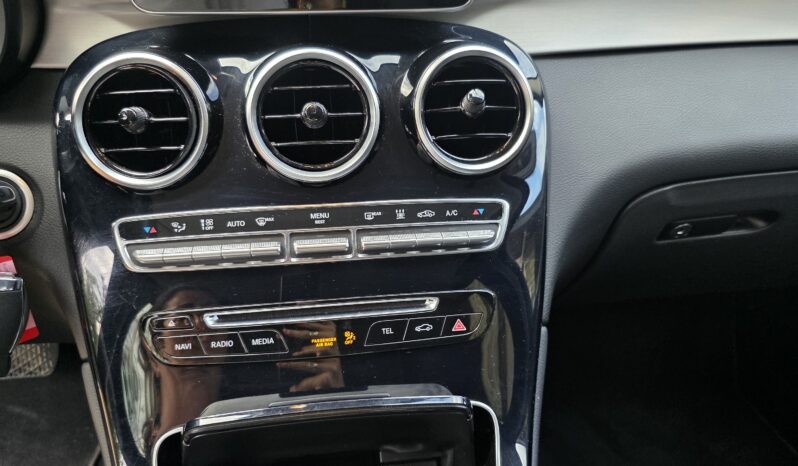 
								Mercedes-Benz GLC 350e full									