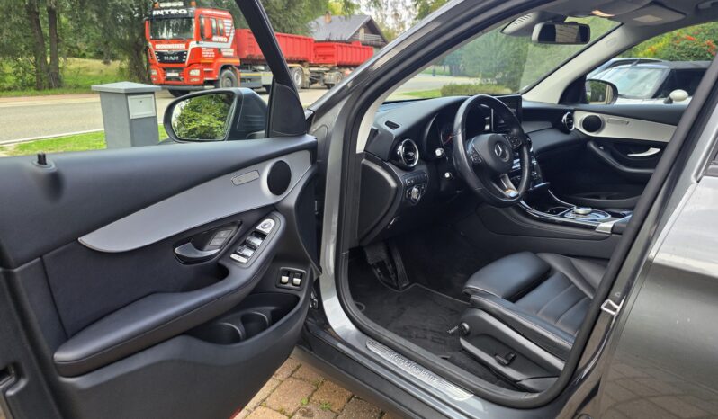 
								Mercedes-Benz GLC 350e full									