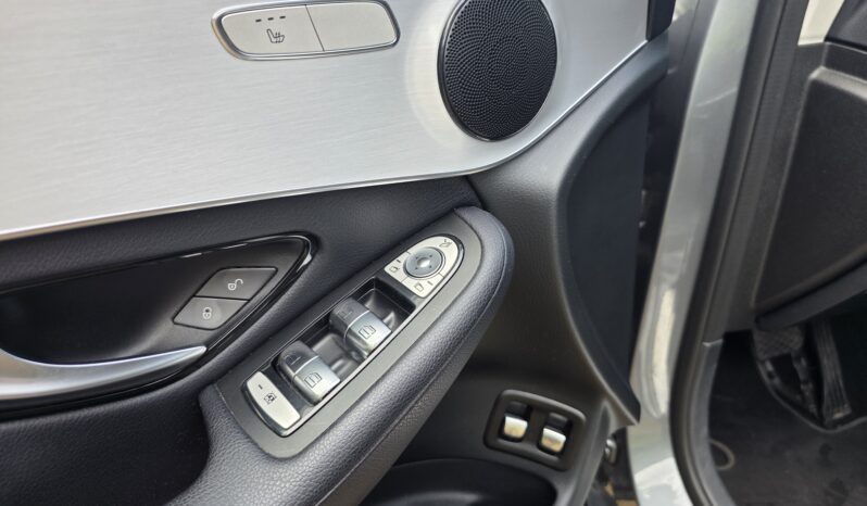 
								Mercedes-Benz GLC 350e full									