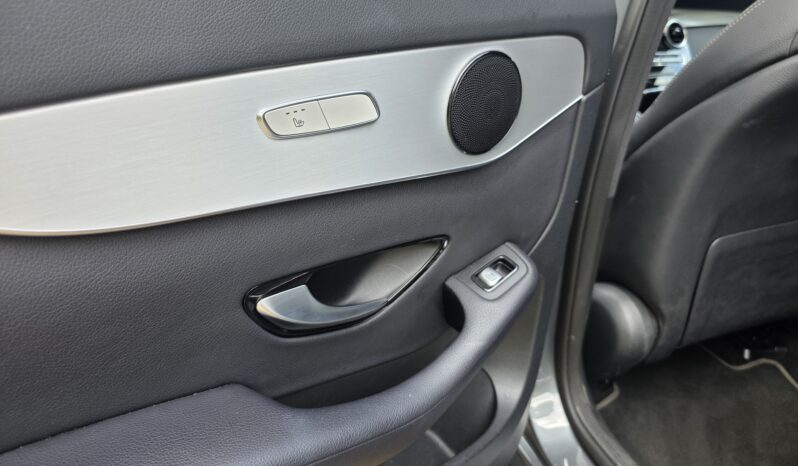 
								Mercedes-Benz GLC 350e full									