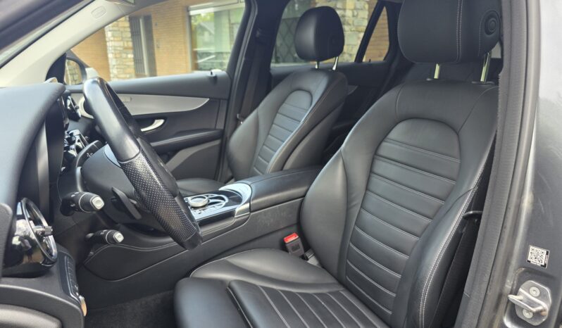 
								Mercedes-Benz GLC 350e full									