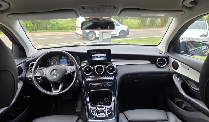 
								Mercedes-Benz GLC 350e full									