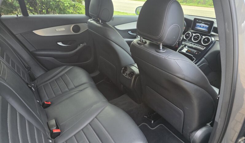 
								Mercedes-Benz GLC 350e full									