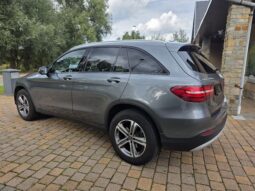 
										Mercedes-Benz GLC 350e full									