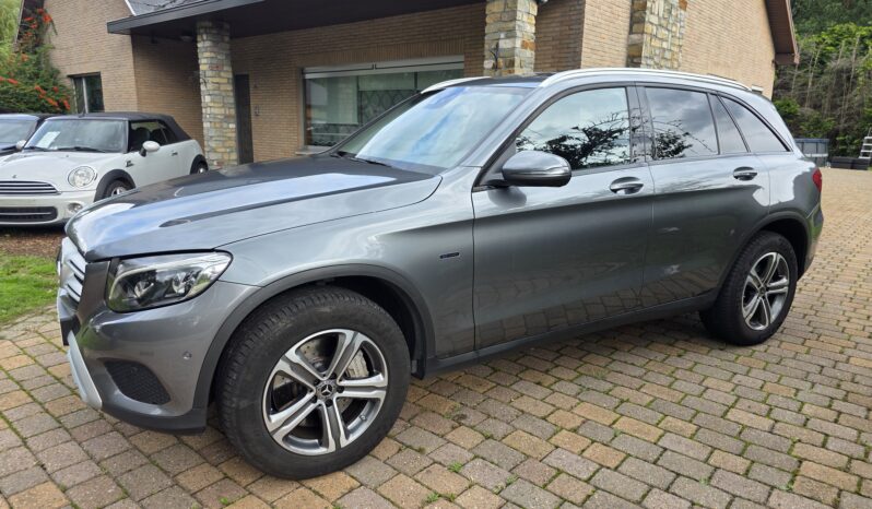 
								Mercedes-Benz GLC 350e full									