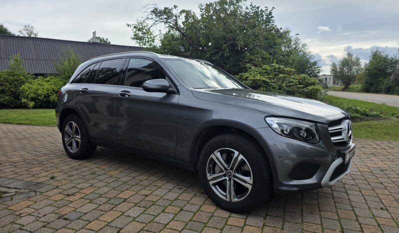 
								Mercedes-Benz GLC 350e full									