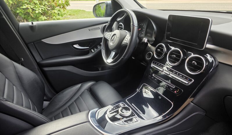 
								Mercedes-Benz GLC 350e full									