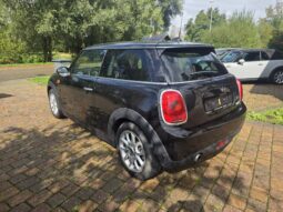 
										MINI Cooper full									