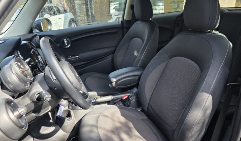 
								MINI Cooper full									