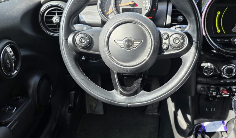 
								MINI Cooper full									