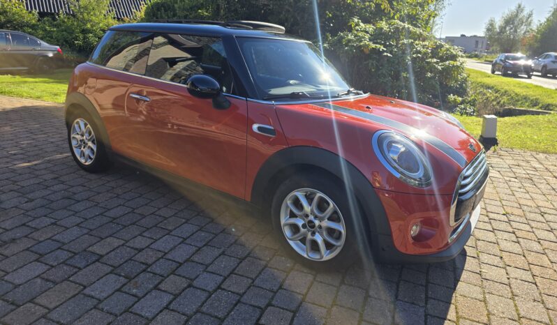 
								Mini Cooper full									