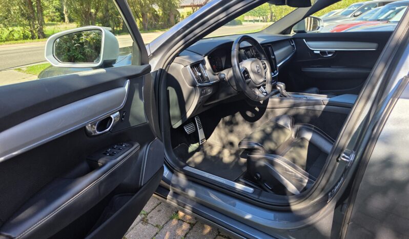 
								Volvo V90 2.0 D4 R-Design Automaat full									